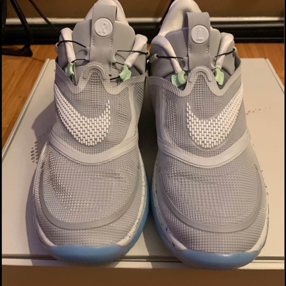 Nike adapt BB Mag 2.0